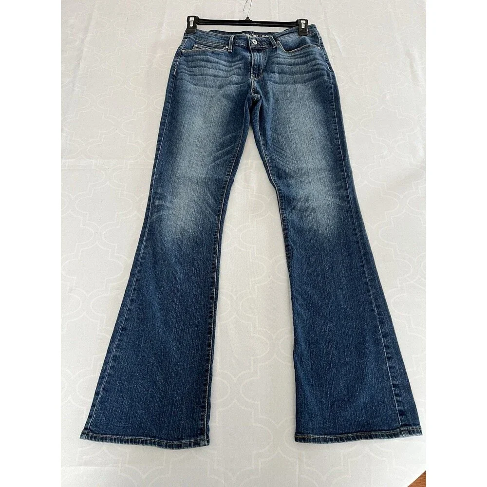 Levi Strauss Signature Modern Bootcut Jeans Denim Medium Wash Women’s 12 Long